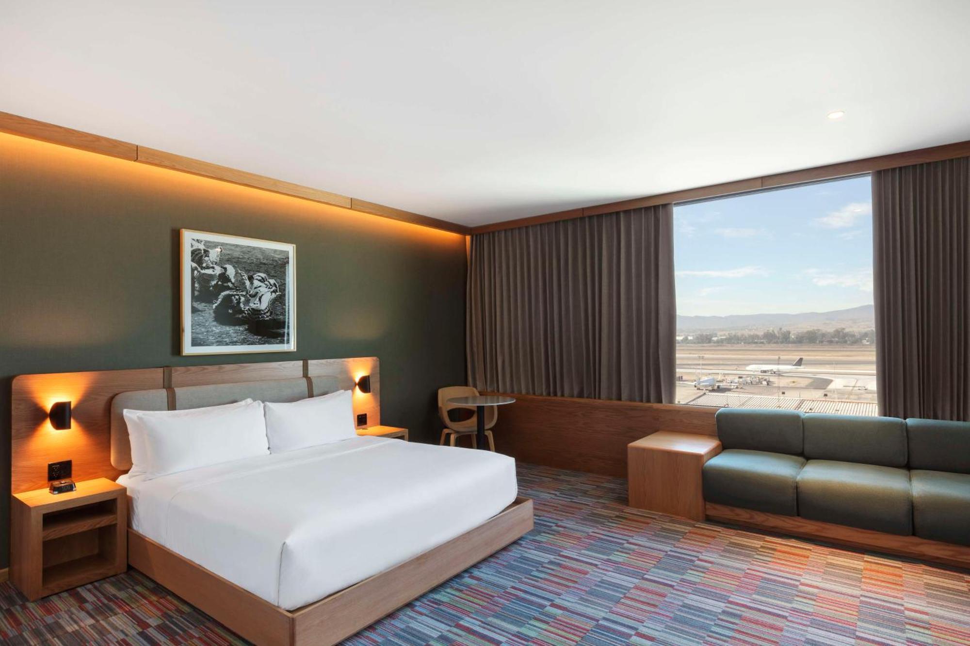 Hilton Garden Inn Guadalajara Airport El Zapote  المظهر الخارجي الصورة